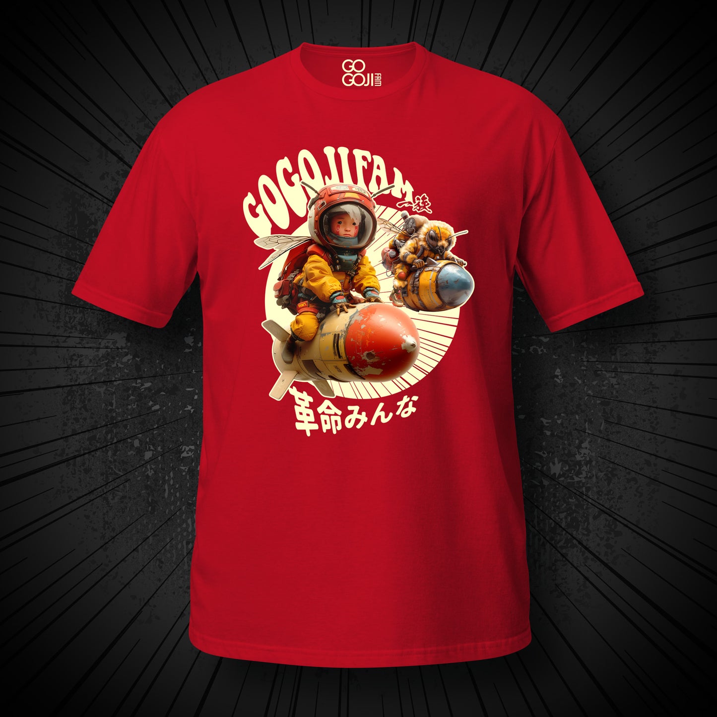 Rotes T-Shirt von GOGOJIFAM mit dem Motiv BOMBER BEE: Ein Däumling-Kind und eine Biene in Pilotenmontur reiten nebeneinander auf fliegenden Bomben. Das ausdrucksstarke Design im Manga-Stil betont die notwendige Allianz zwischen Mensch und Tier, um den Kampf für gefährdete Arten aufzunehmen und ein kraftvolles Zeichen für Umweltbewusstsein und Tierschutz zu setzen.